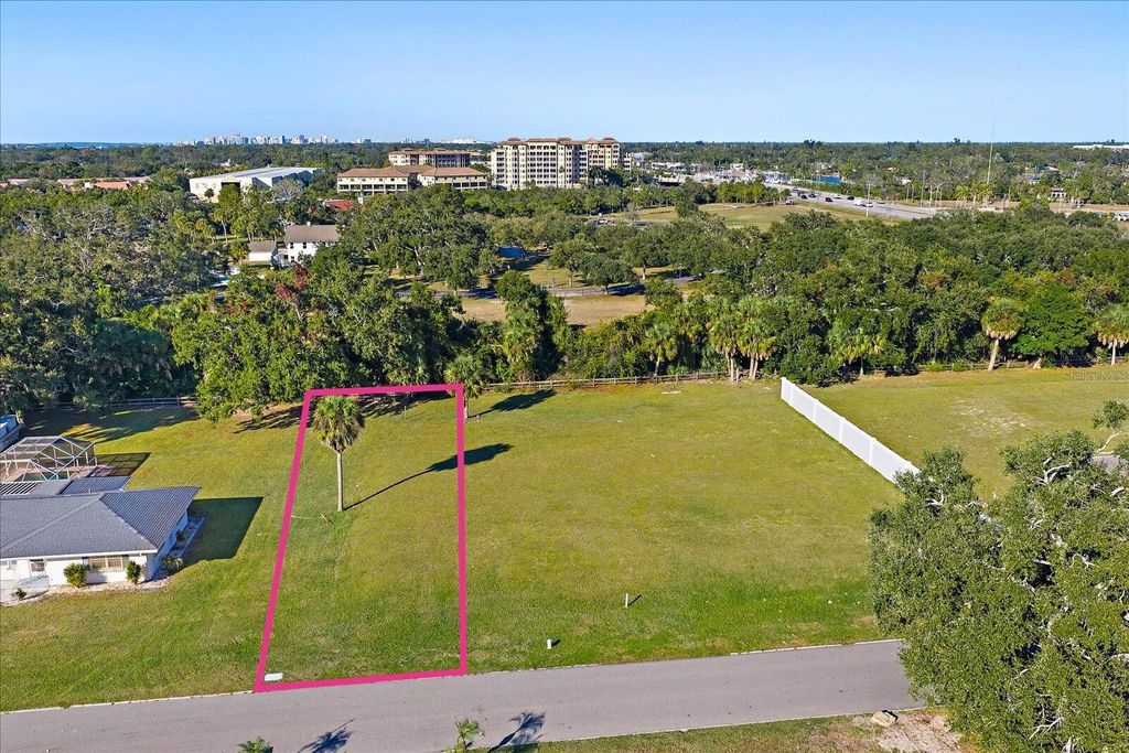 SOUTHWOOD STREET, Sarasota, FL 34231