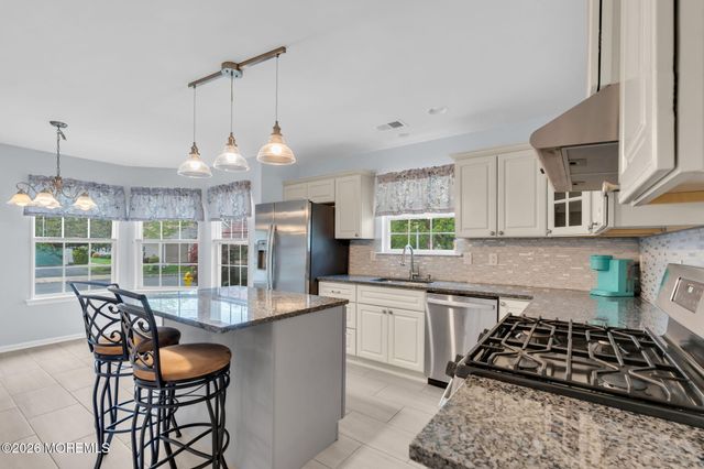 2760 Rockport Lane, Toms River, NJ 08755