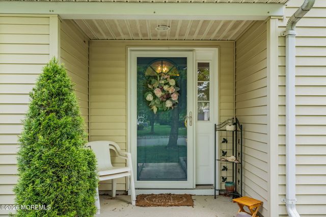 2760 Rockport Lane, Toms River, NJ 08755