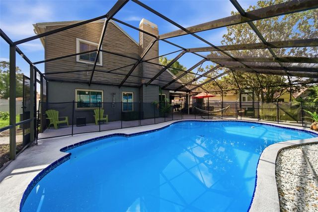 1621 SPINNING WHEEL DRIVE, Lutz, FL 33559