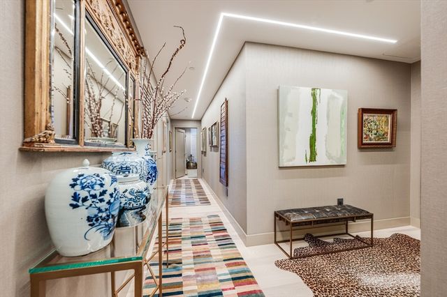 32 Traveler Street 701, Boston, MA 02118