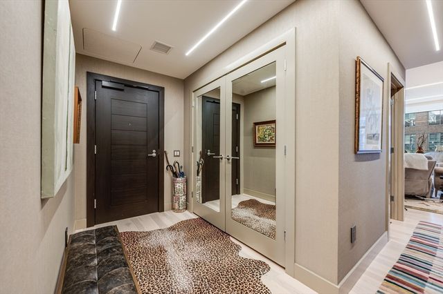 32 Traveler Street 701, Boston, MA 02118