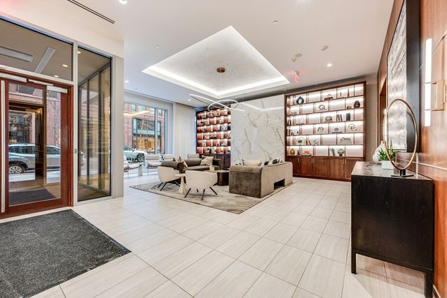 32 Traveler Street 701, Boston, MA 02118