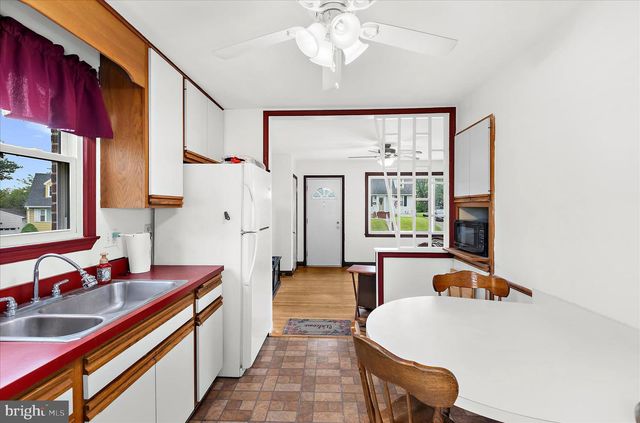 1238 OAKLAND TERRACE RD, Halethorpe, MD 21227