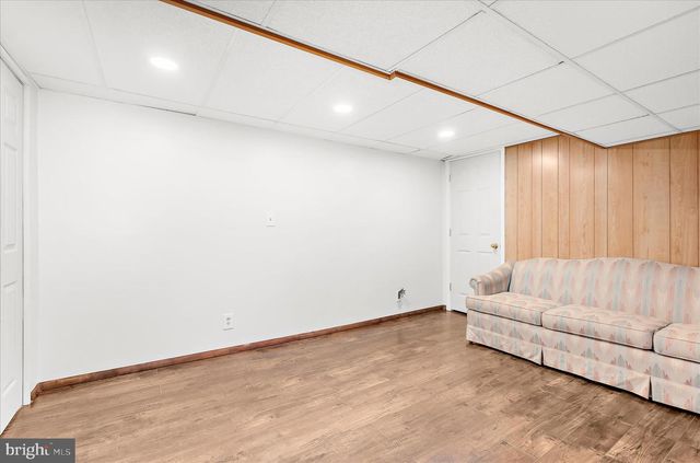 1238 OAKLAND TERRACE RD, Halethorpe, MD 21227