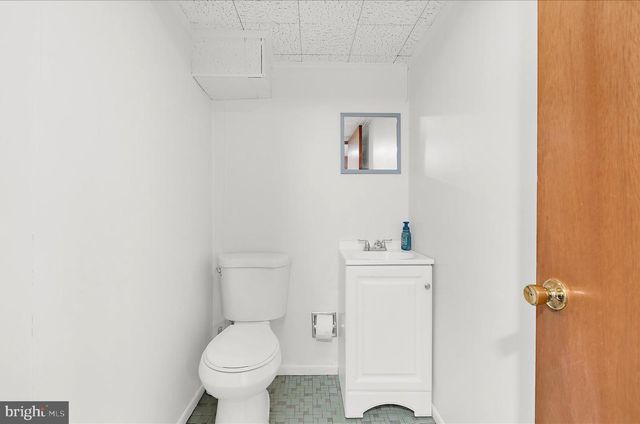 1238 OAKLAND TERRACE RD, Halethorpe, MD 21227