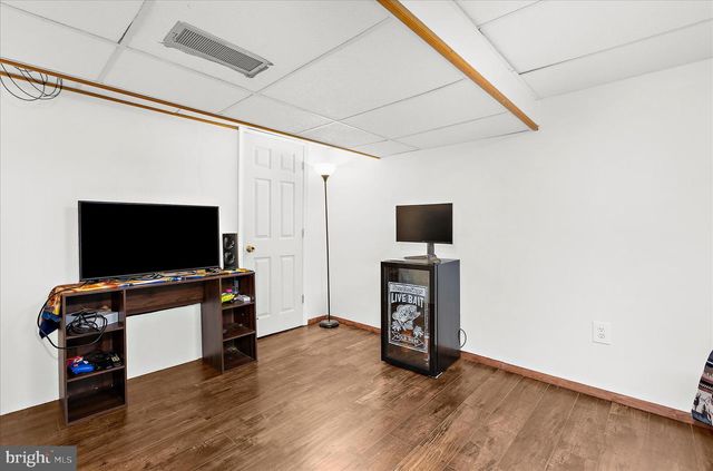 1238 OAKLAND TERRACE RD, Halethorpe, MD 21227