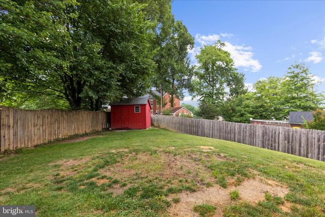 1238 OAKLAND TERRACE RD, Halethorpe, MD 21227