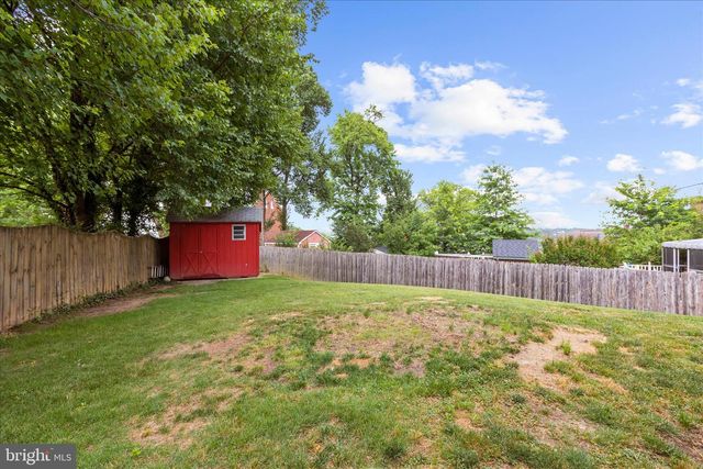 1238 OAKLAND TERRACE RD, Halethorpe, MD 21227