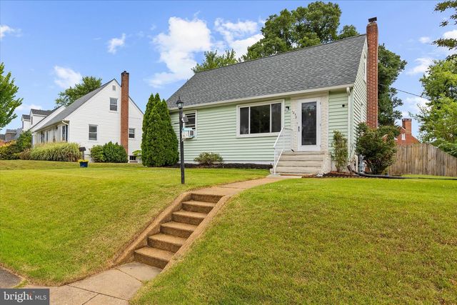 1238 OAKLAND TERRACE RD, Halethorpe, MD 21227