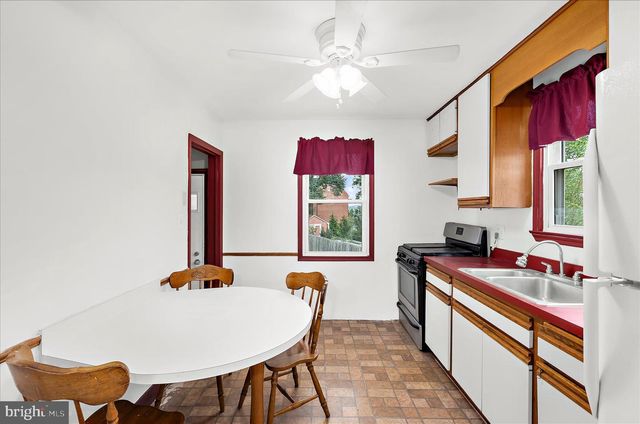 1238 OAKLAND TERRACE RD, Halethorpe, MD 21227