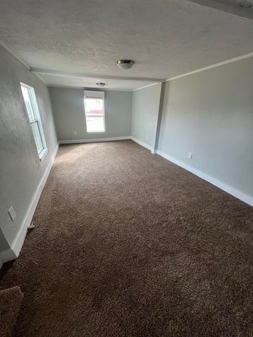 905 E RUBY AVENUE, Iowa Park, TX 76367