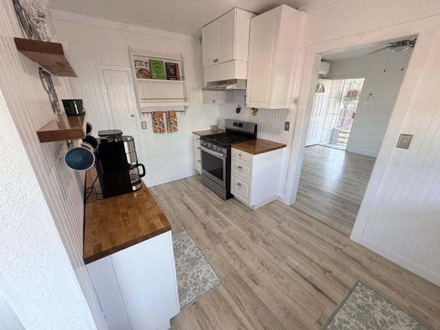 3421 Douglas St, Sacramento, CA 95838