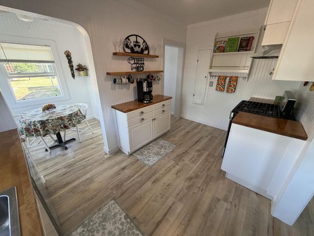 3421 Douglas St, Sacramento, CA 95838