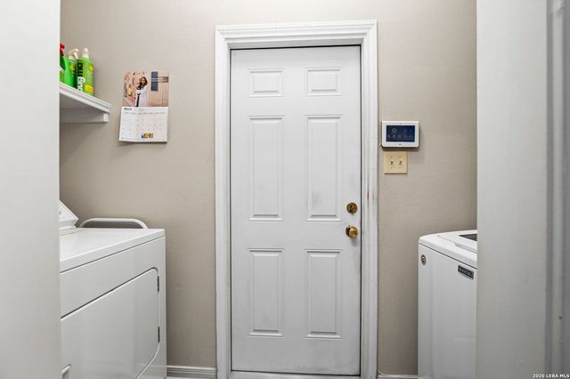 6246 John Chapman, San Antonio, TX 78240