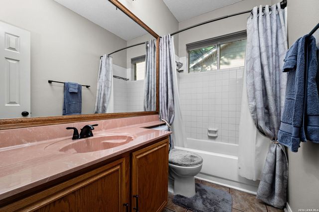 6246 John Chapman, San Antonio, TX 78240