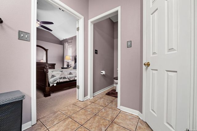 6246 John Chapman, San Antonio, TX 78240