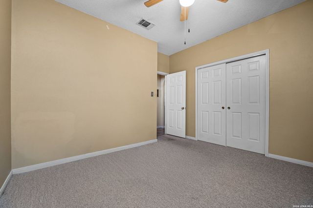 6246 John Chapman, San Antonio, TX 78240