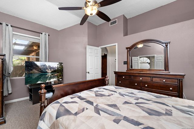 6246 John Chapman, San Antonio, TX 78240