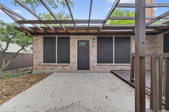 6246 John Chapman, San Antonio, TX 78240