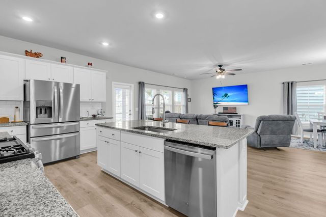 1125 Spotflower Street, Summerville, SC 29485