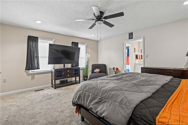 4225 Manchester Lane, Lumberton, NC 28360