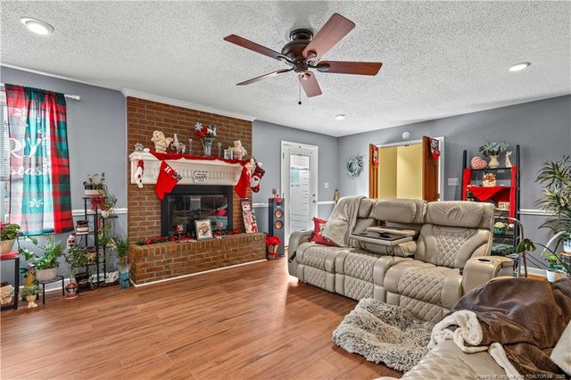 4225 Manchester Lane, Lumberton, NC 28360