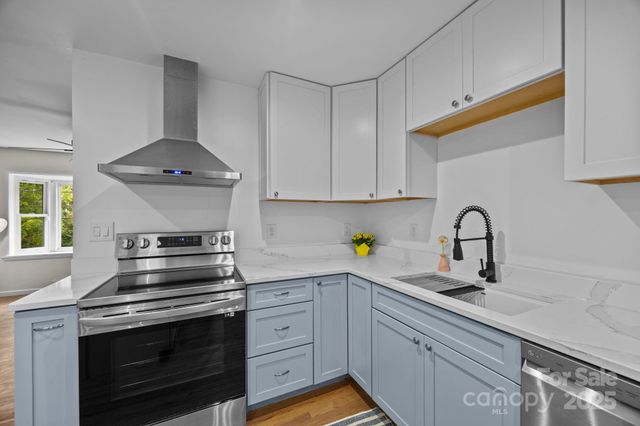 171 Fairfax Avenue, Asheville, NC 28806