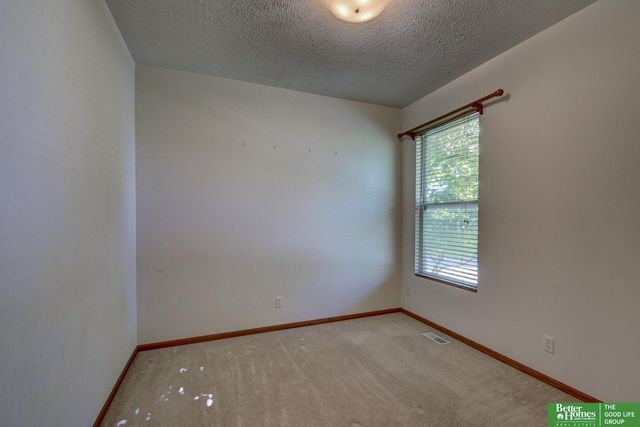 19810 Sycamore Drive, Gretna, NE 68028