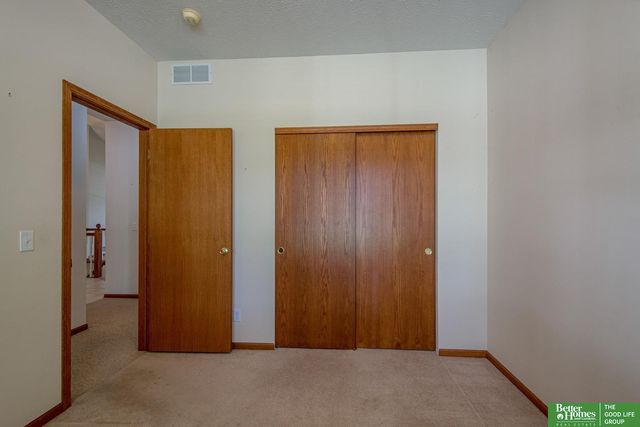 19810 Sycamore Drive, Gretna, NE 68028