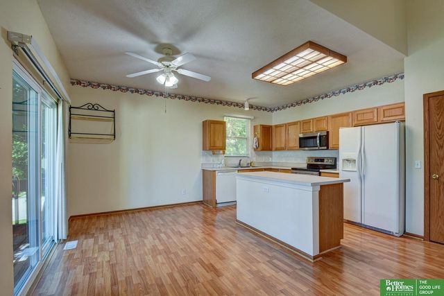 19810 Sycamore Drive, Gretna, NE 68028