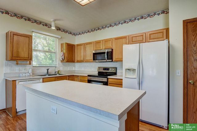 19810 Sycamore Drive, Gretna, NE 68028