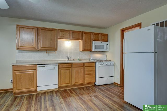 19810 Sycamore Drive, Gretna, NE 68028