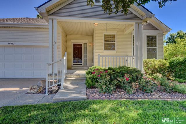 19810 Sycamore Drive, Gretna, NE 68028