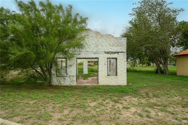 103 W 5th Avenue, Elsa, TX 78543