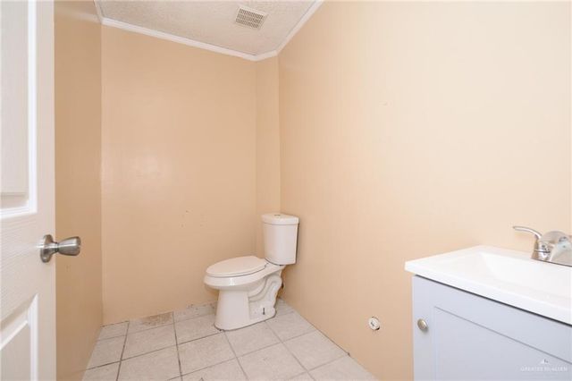 103 W 5th Avenue, Elsa, TX 78543