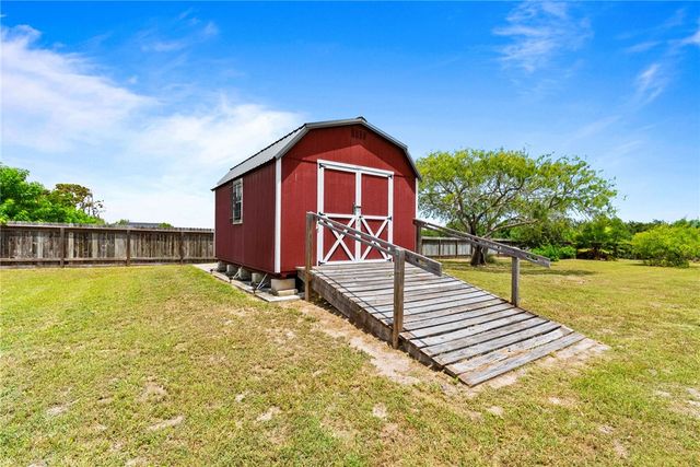 2825 Debra Lane, Corpus Christi, TX 78418