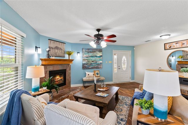 2825 Debra Lane, Corpus Christi, TX 78418