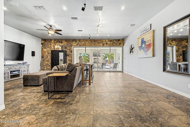 20012 W AMELIA Avenue, Buckeye, AZ 85396