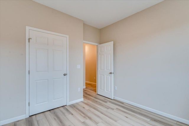 2433 S Wheatland Ct, Wichita, KS 67235