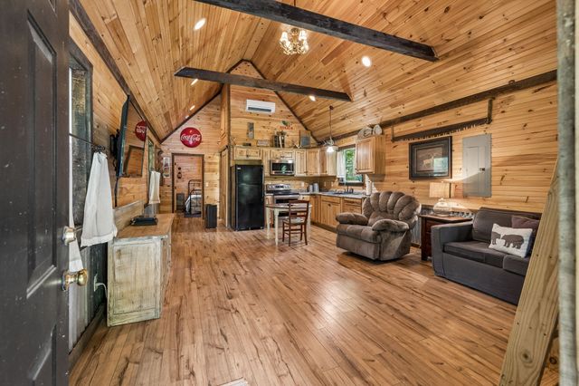 0 Ugly Creek Road, Duck River, TN 38454