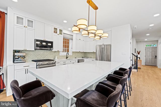 1405 BUENA VISTA AVE, Mclean, VA 22101