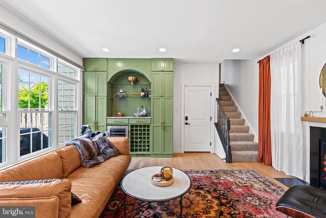1405 BUENA VISTA AVE, Mclean, VA 22101