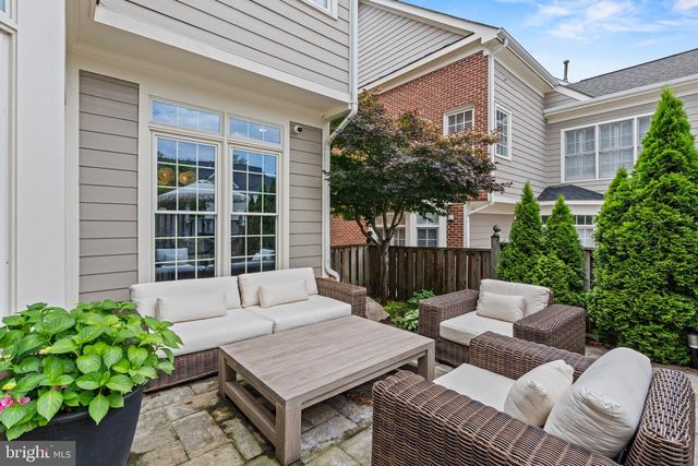1405 BUENA VISTA AVE, Mclean, VA 22101