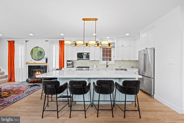 1405 BUENA VISTA AVE, Mclean, VA 22101