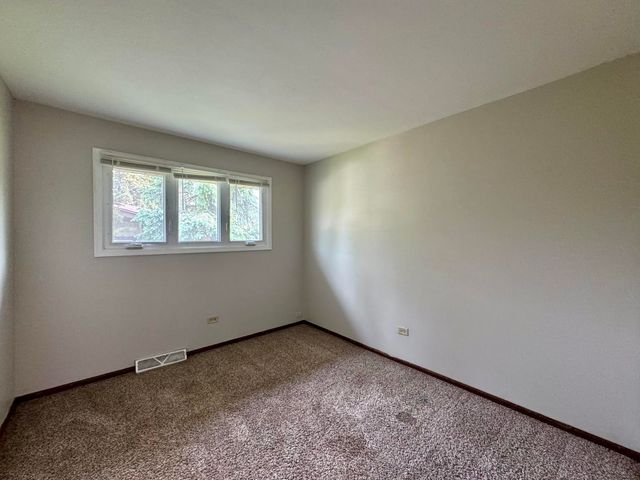 16104 Oak Avenue, Oak Forest, IL 60452