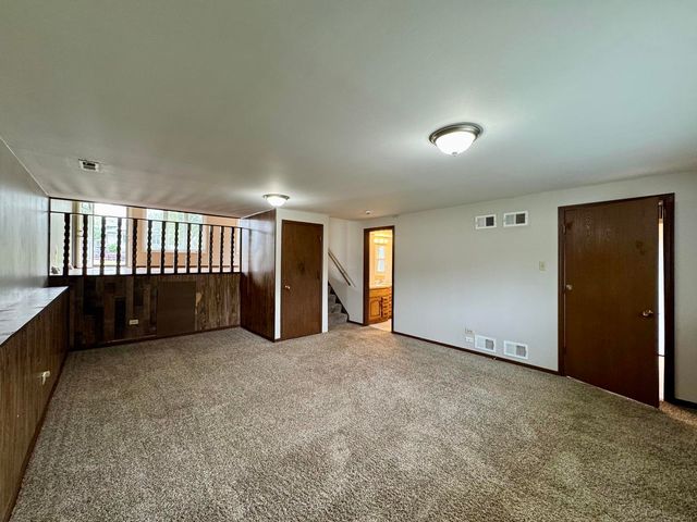 16104 Oak Avenue, Oak Forest, IL 60452