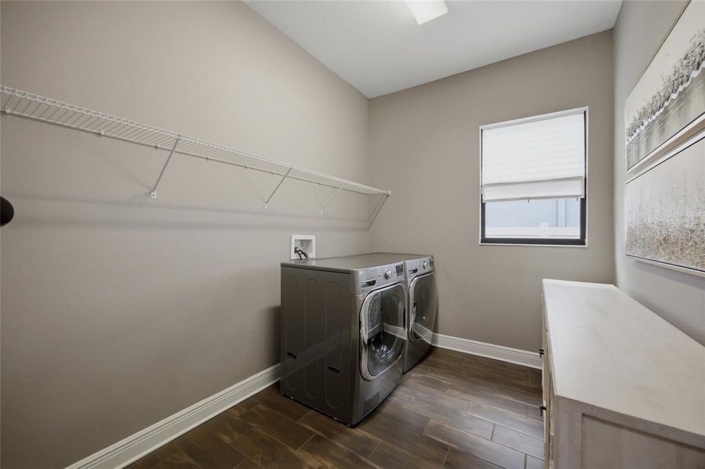 Image 31 of property listing at 2516 W CURTIS STREET, Tampa, FL 33614
