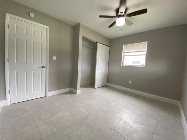 9121 Bamboo Drive, Palm Beach Gardens, FL 33410