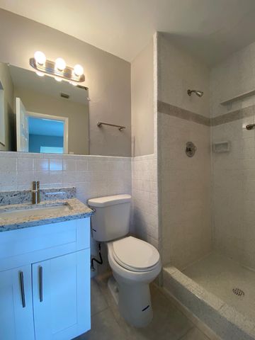 9121 Bamboo Drive, Palm Beach Gardens, FL 33410